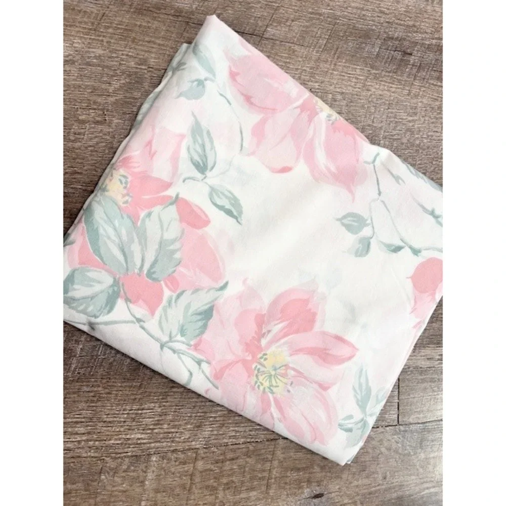 Vintage Queen Flat Sheet JP Stevens Pink Floral‎